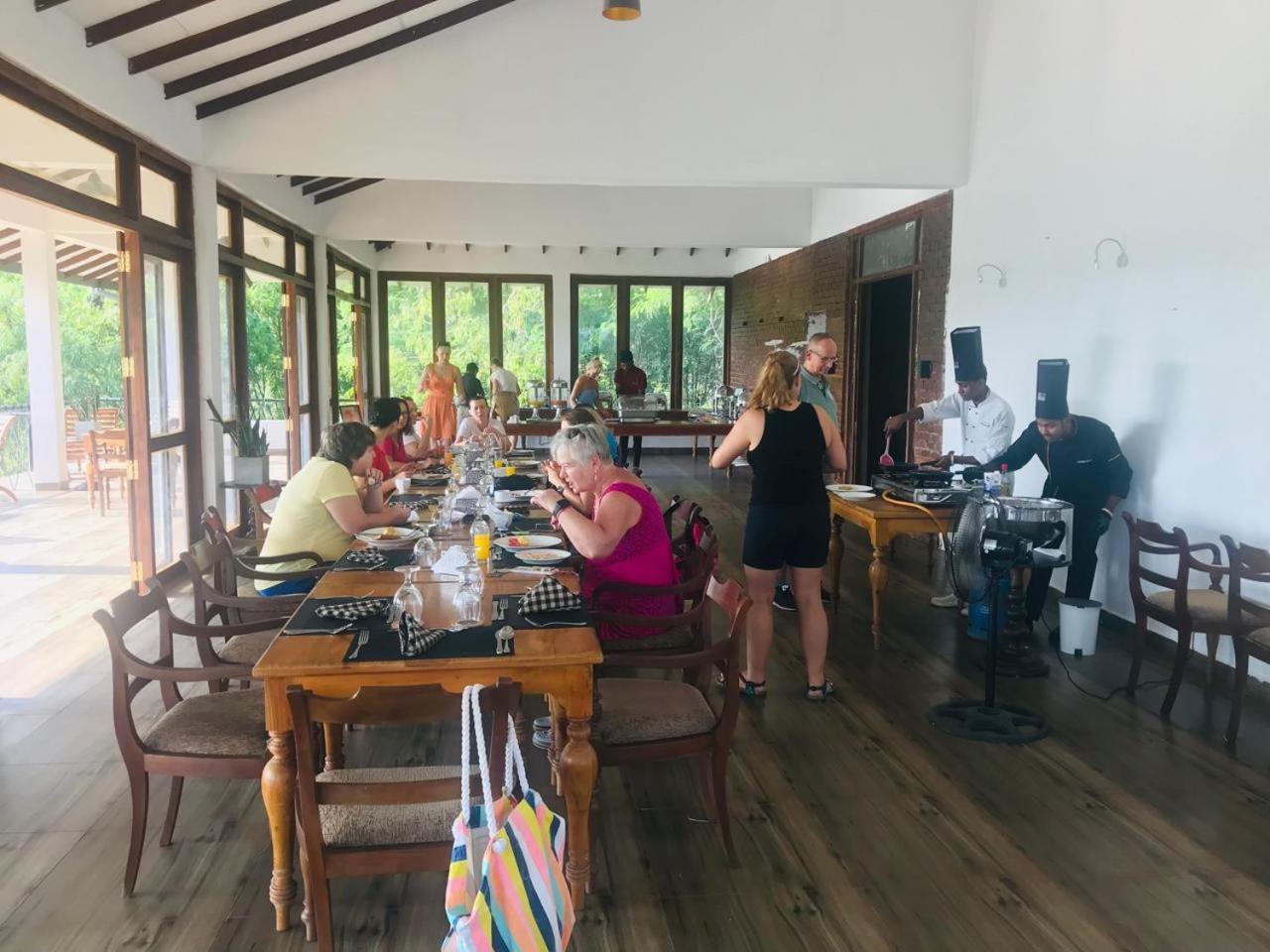 Hotel Ceylon Breeze Sigirija Zewnętrze zdjęcie